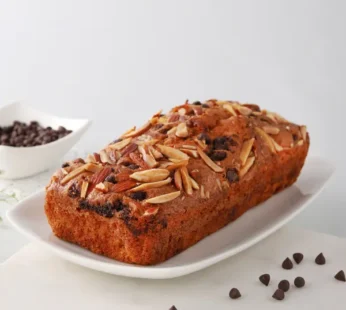 Almond Chocochip Loaf Cake